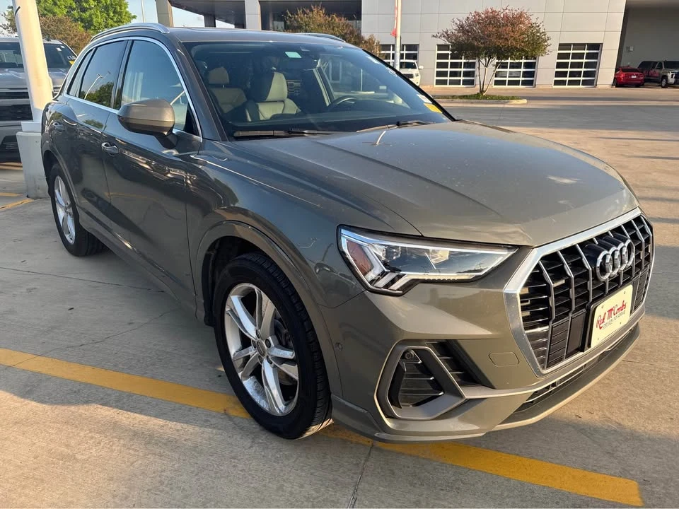 2020 Audi F3 Q3 - Image 2 of 8