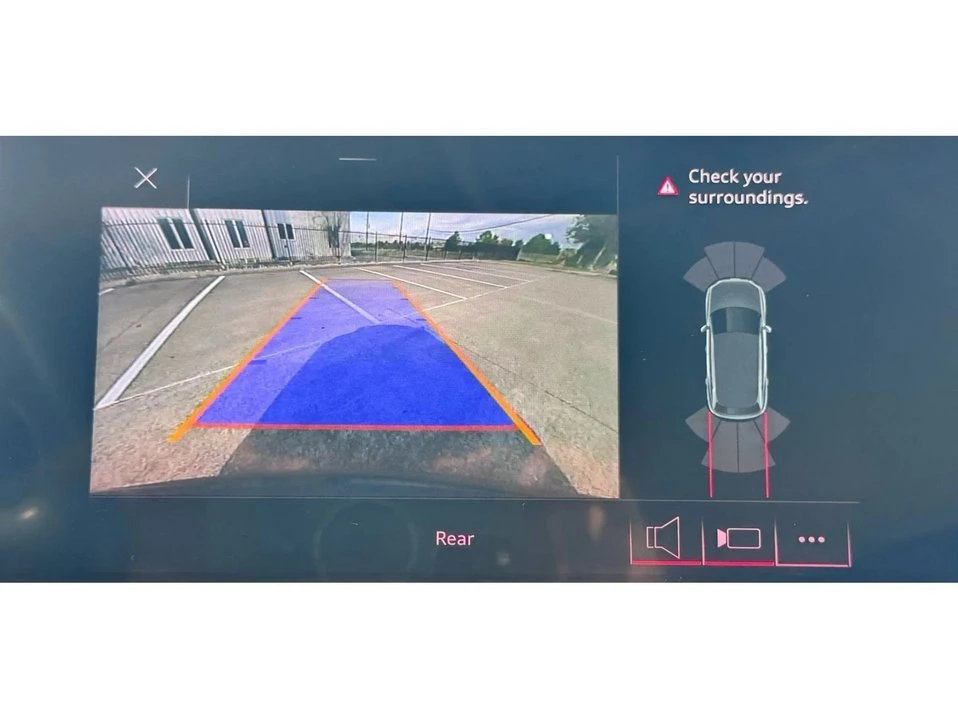 2020 Audi F3 Q3 - Image 4 of 20