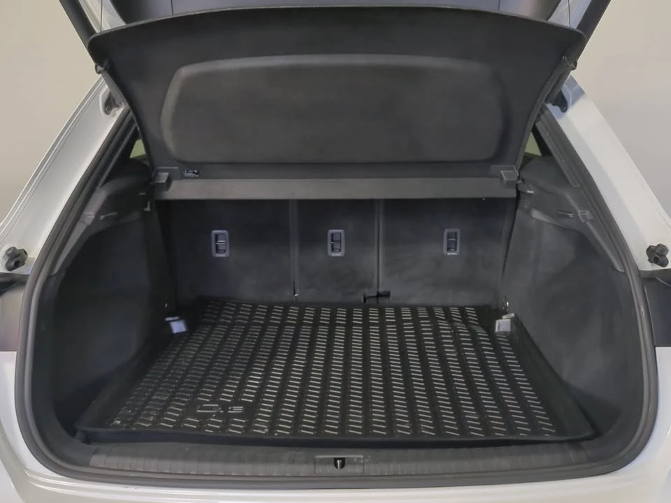 2020 Audi F3 Q3 - Image 7 of 14
