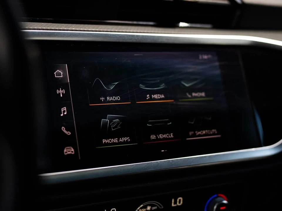 2020 Audi F3 Q3 - Image 5 of 6