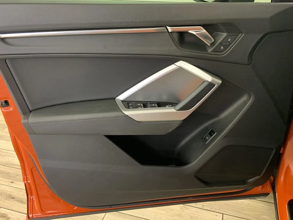 2020 Audi F3 Q3 - Image 2 of 10