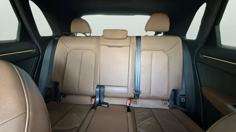 2020 Audi F3 Q3 - Image 11 of 12