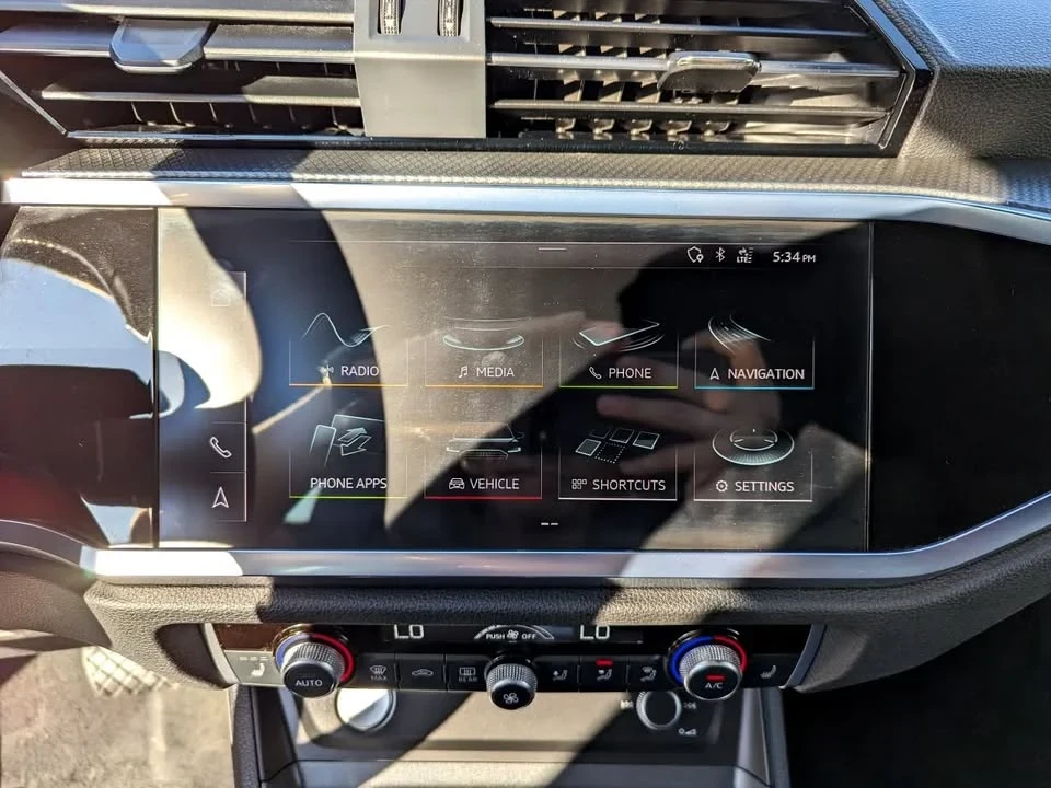 2020 Audi F3 Q3 - Image 11 of 16