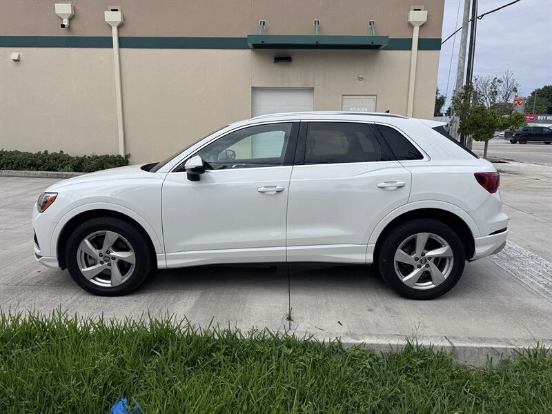 2020 Audi F3 Q3 - Image 8 of 16