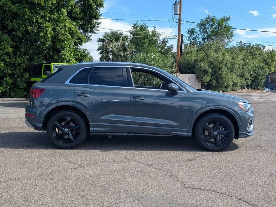 2020 Audi F3 Q3 - Image 2 of 20