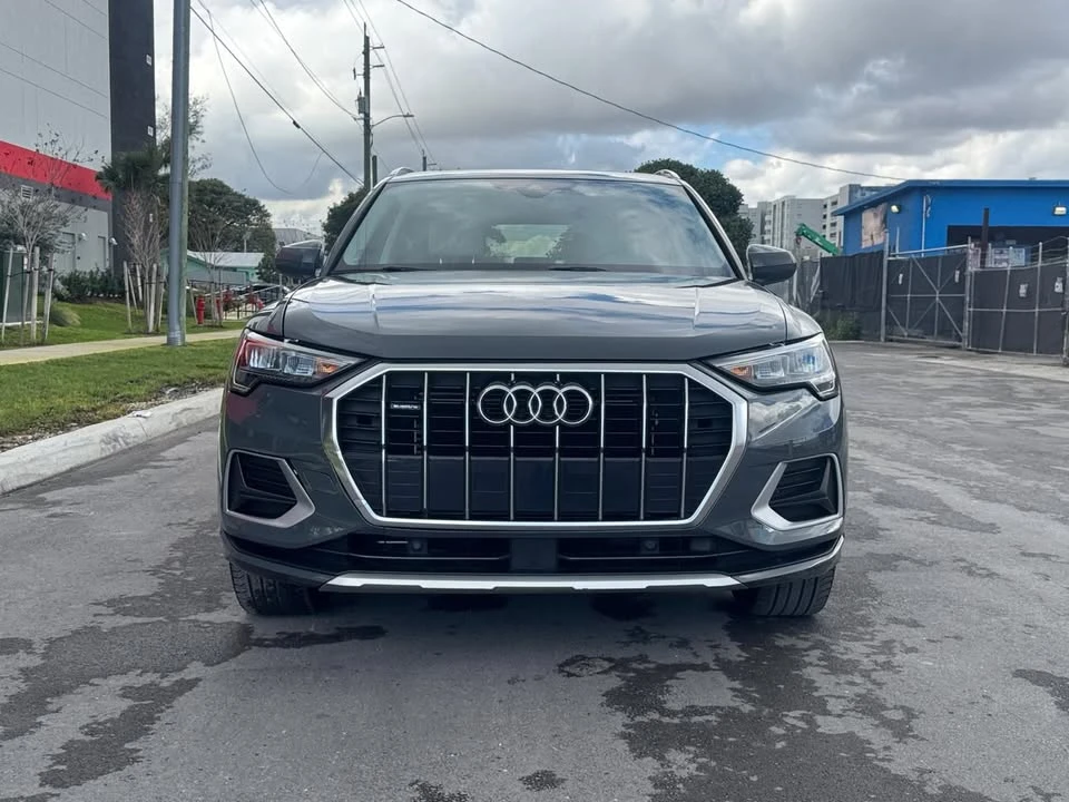 2020 Audi F3 Q3 - Image 2 of 11