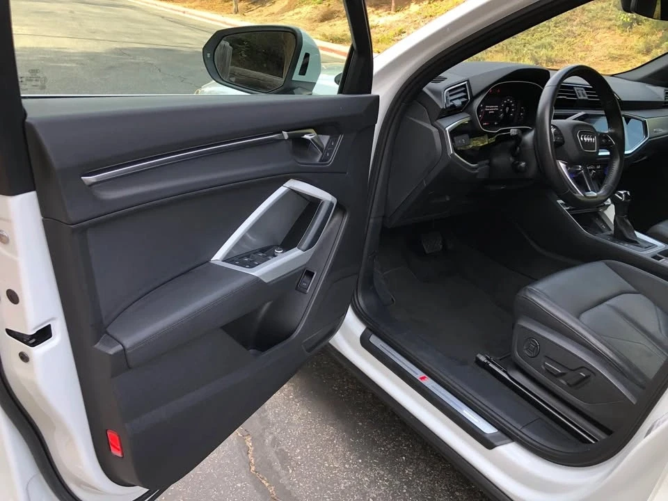 2020 Audi F3 Q3 - Image 9 of 19