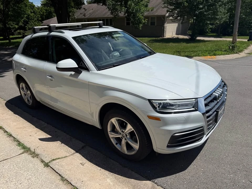 2020 Audi FY Q5 - Image 2 of 19