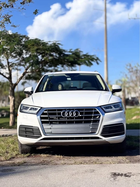 2020 Audi FY Q5 - Image 2 of 11