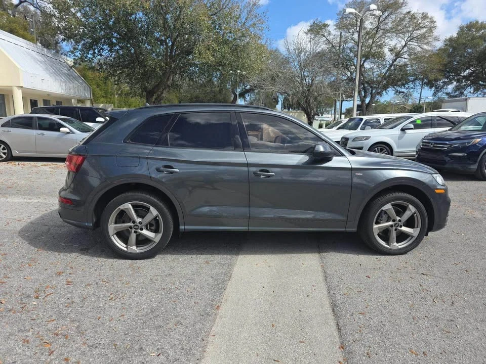 2020 Audi FY Q5 - Image 2 of 6