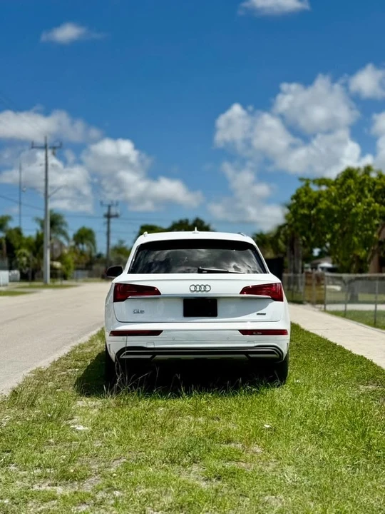 2020 Audi FY Q5 - Image 5 of 14