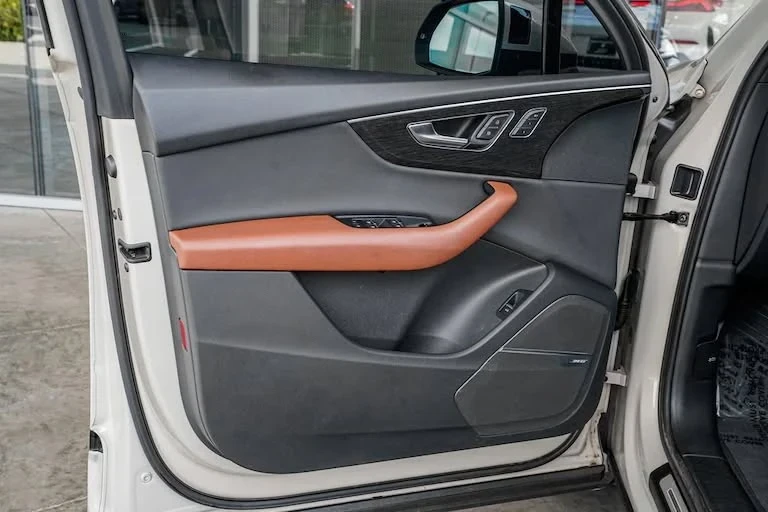 2020 Audi 4M Q7 - Image 8 of 16