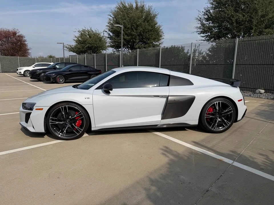 2020 Audi 4S R8 - Image 2 of 9