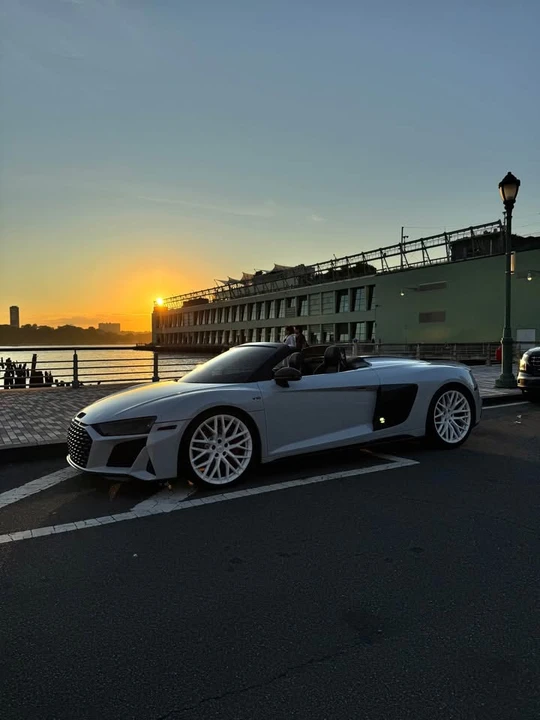 2020 Audi 4S R8 - Image 2 of 8