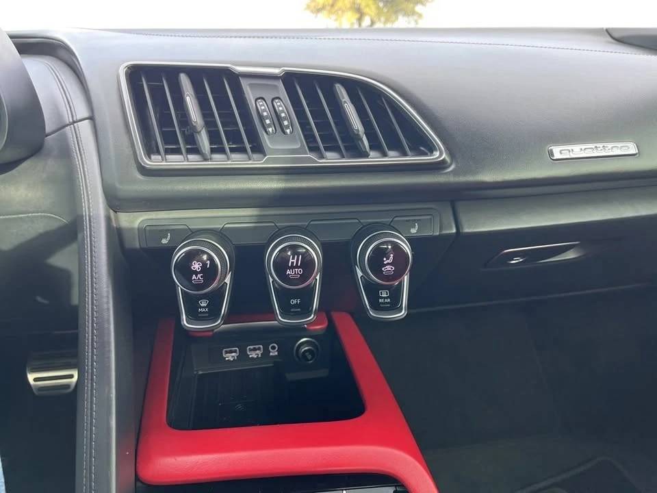 2020 Audi 4S R8 - Image 15 of 20