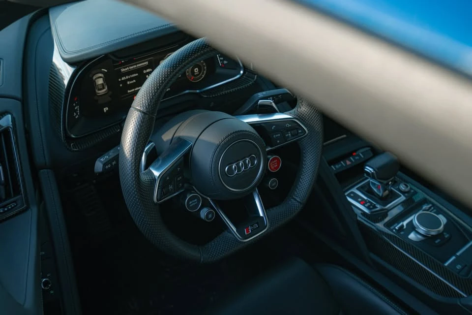 2020 Audi 4S R8 - Image 16 of 20