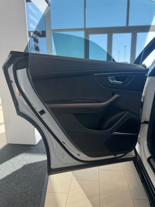 2020 Audi RS Q8 - Image 4 of 17