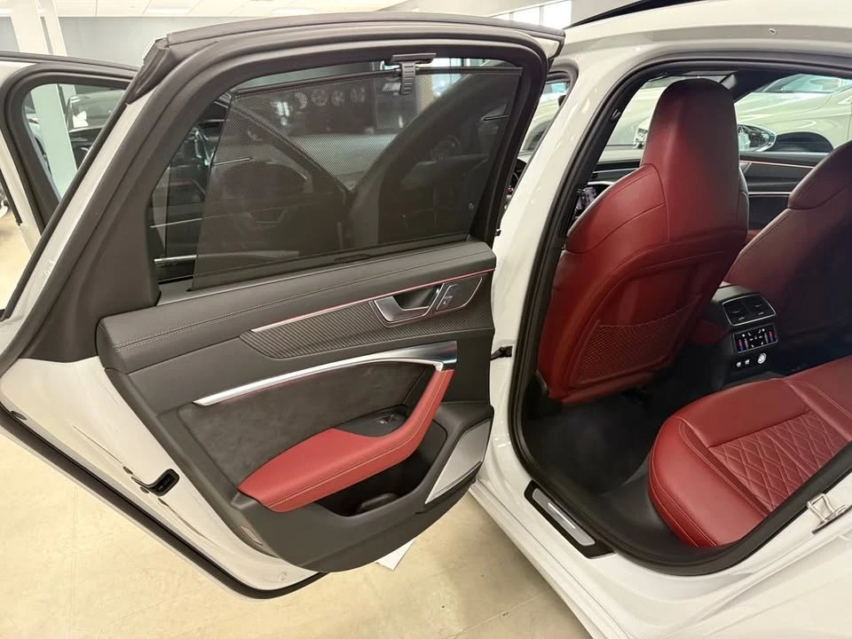 2020 Audi C8 S6 - Image 19 of 20