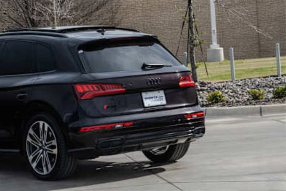 2020 Audi FY SQ5 - Image 4 of 14