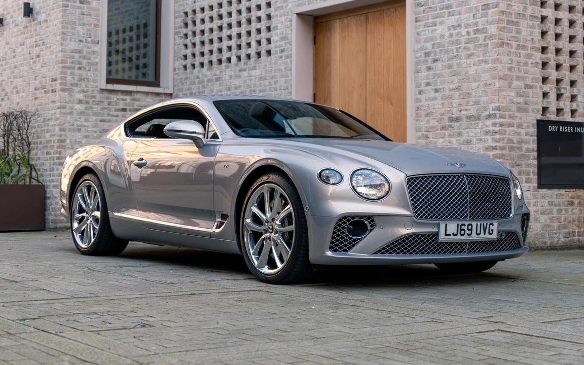 2020 Bentley Continental GT 3rd Gen - Image 2 of 31