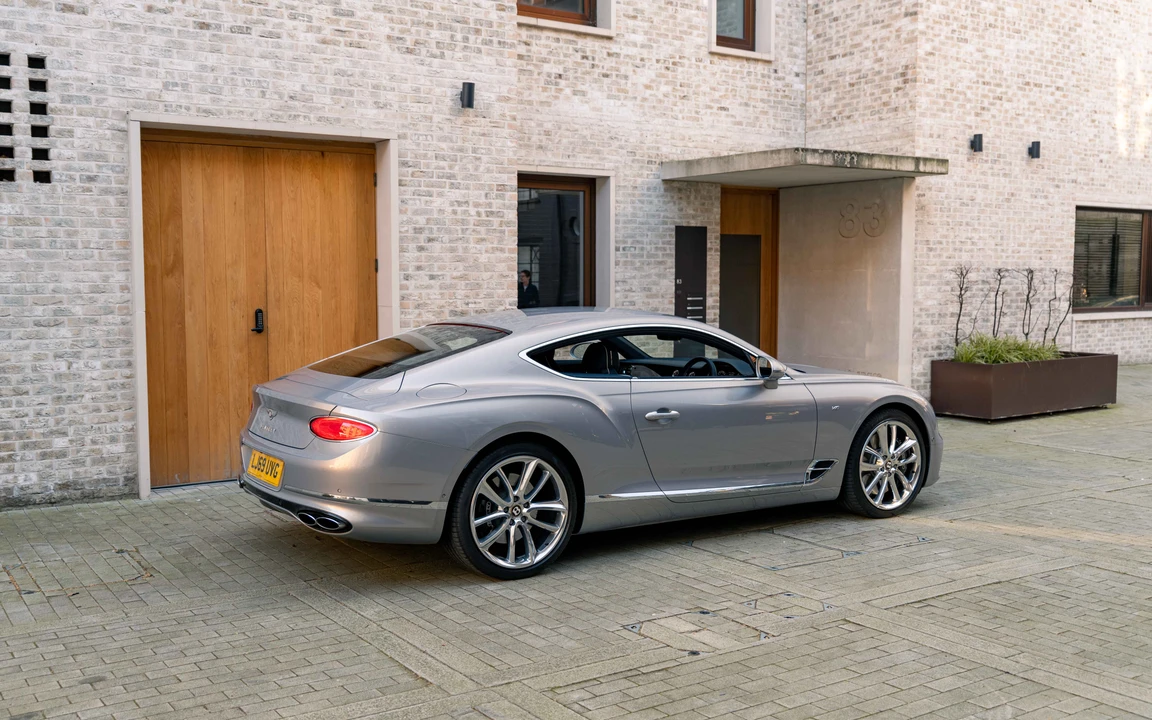 2020 Bentley Continental GT 3rd Gen - Image 14 of 31