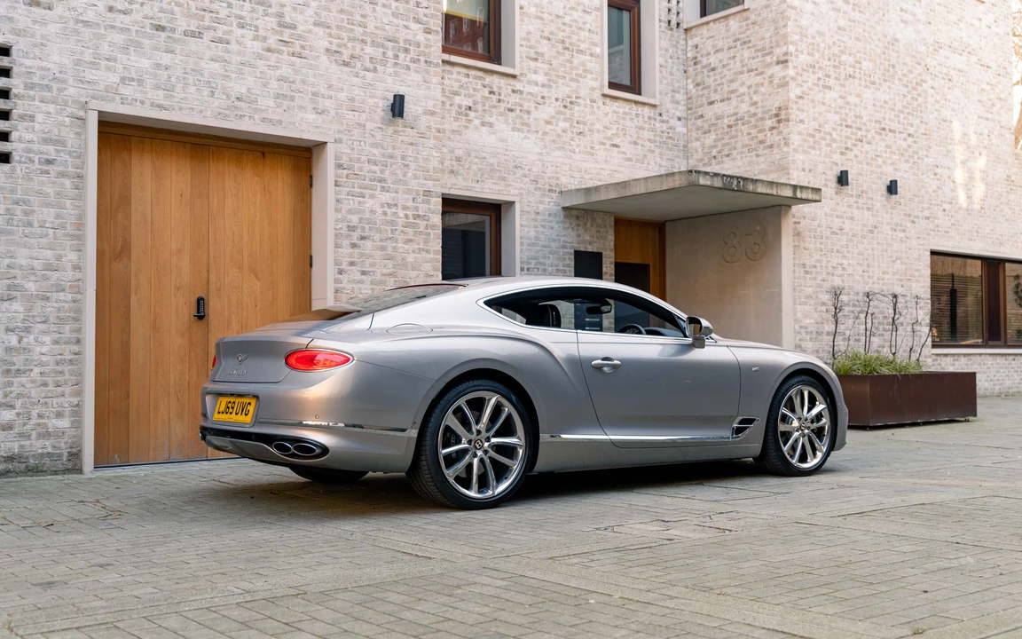 2020 Bentley Continental GT 3rd Gen - Image 15 of 31