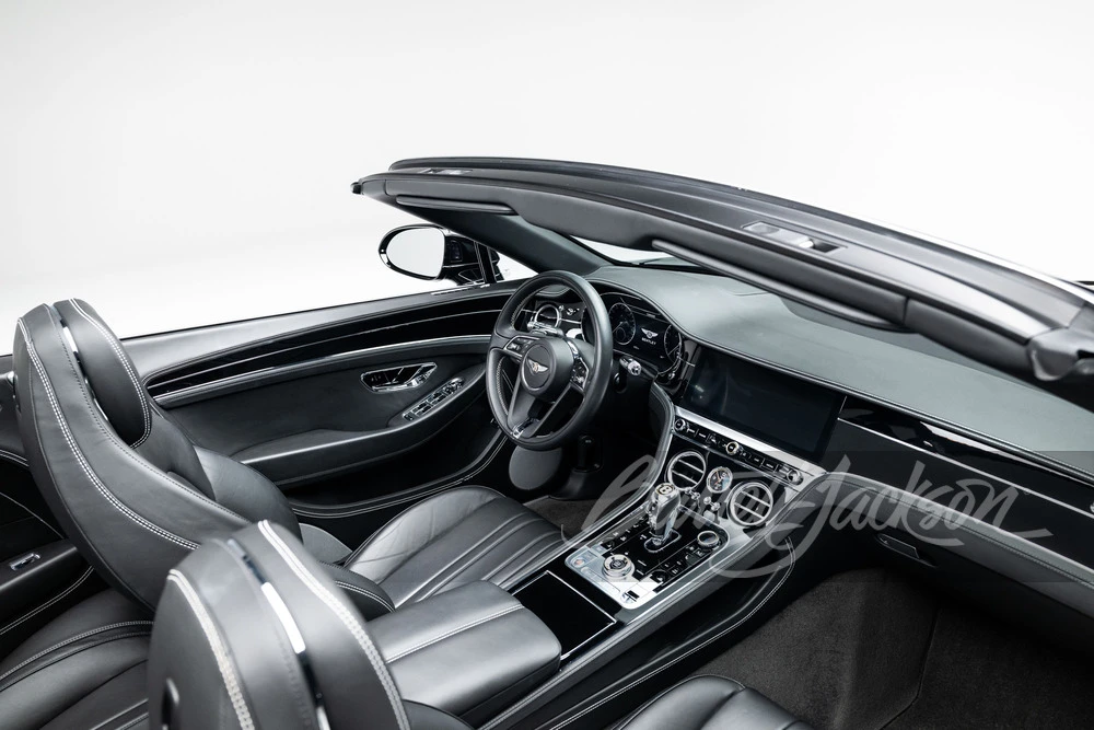 2020 Bentley Continental GTC - Image 17 of 31