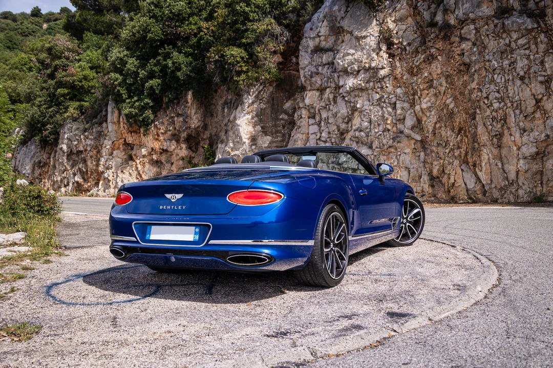 2020 Bentley Continental GTC - Image 7 of 31