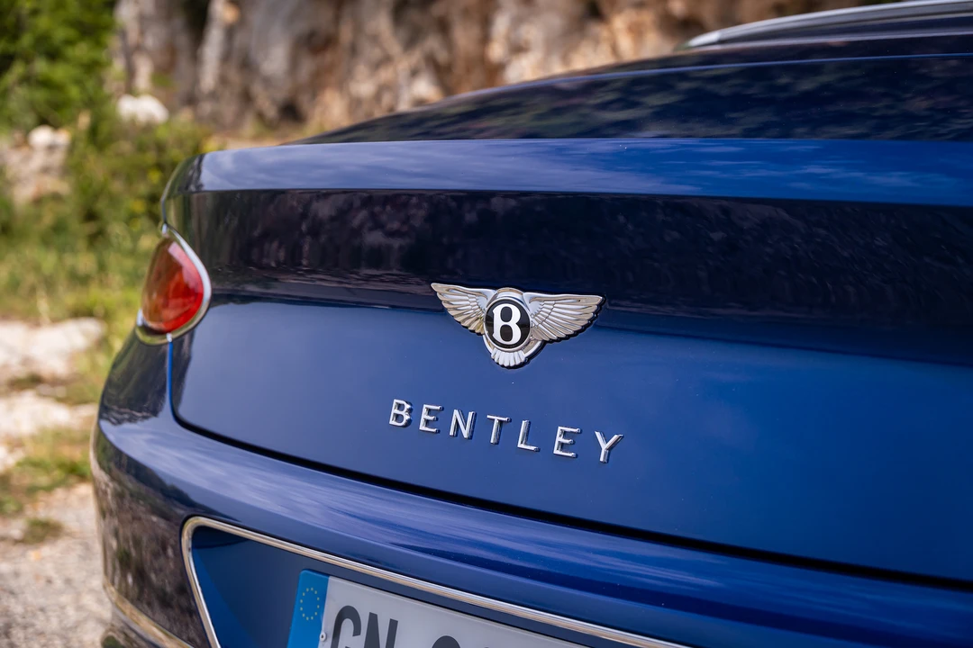 2020 Bentley Continental GTC - Image 25 of 31