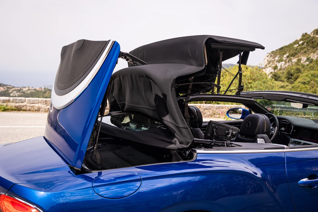 2020 Bentley Continental GTC - Image 31 of 31