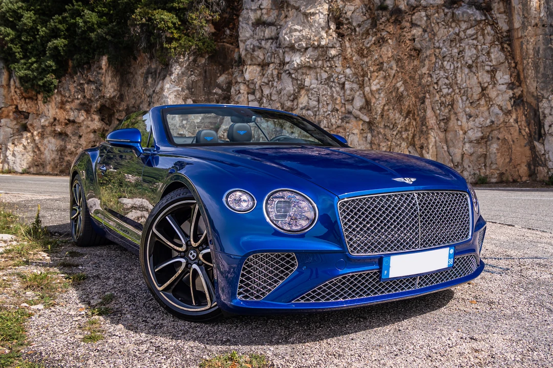 2020 Bentley Continental GTC - Image 2 of 31