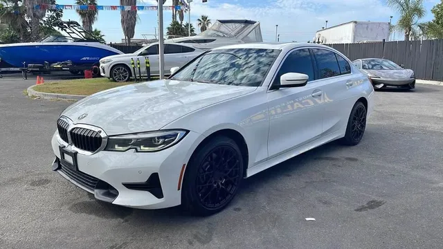 2020 BMW 3 Series 330i Sedan 4D