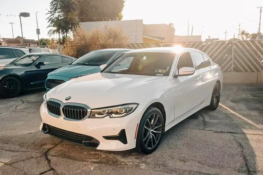 2020 BMW 330i xDrive Sedan