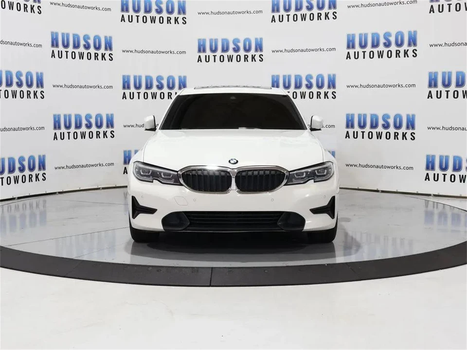 2020 BMW G20 3 Series Sedan - Image 9 of 31