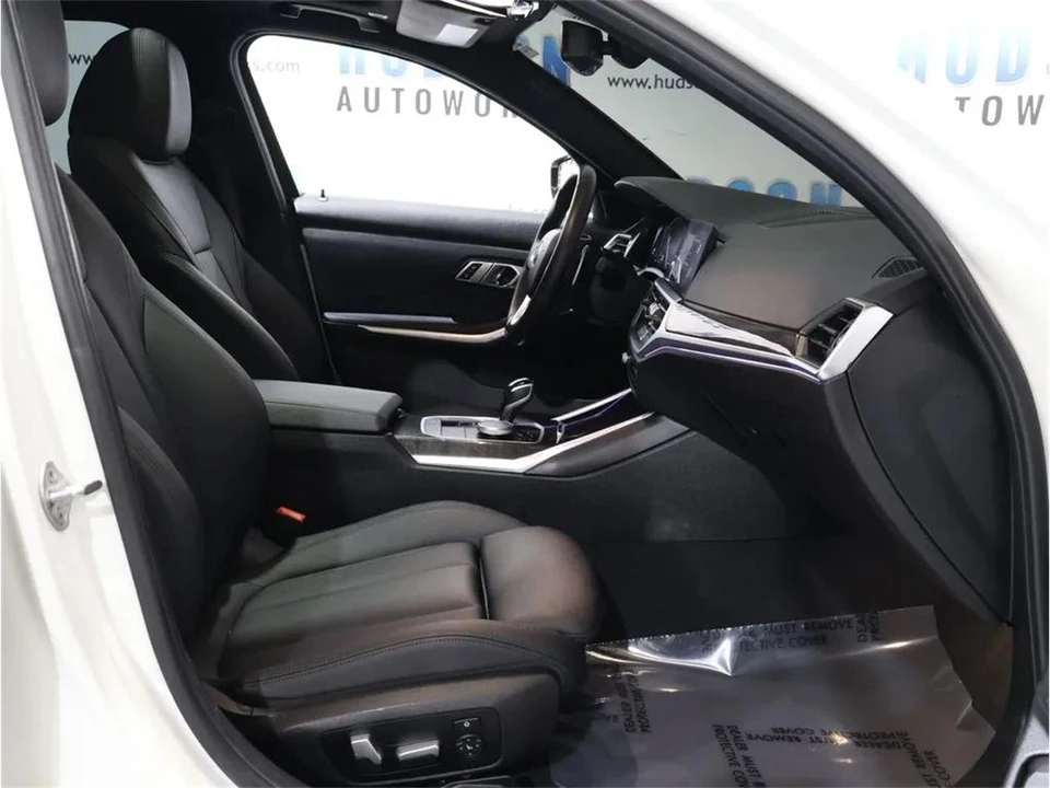 2020 BMW G20 3 Series Sedan - Image 27 of 31