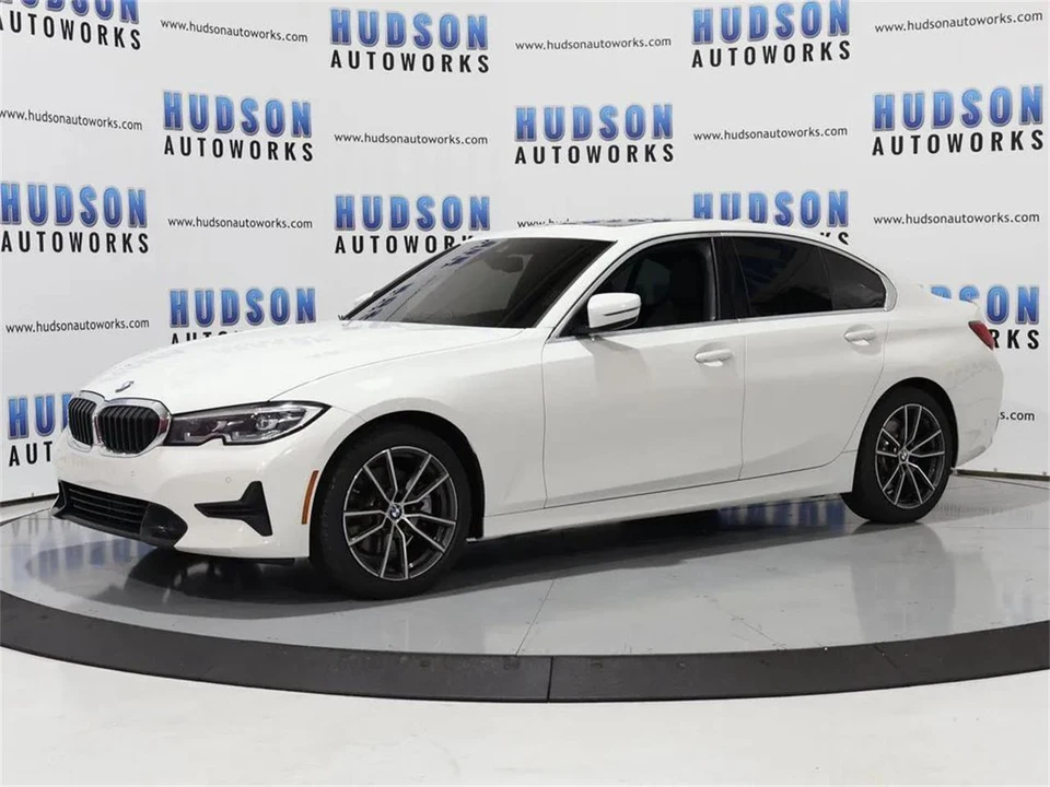 2020 BMW G20 3 Series Sedan - Image 2 of 31