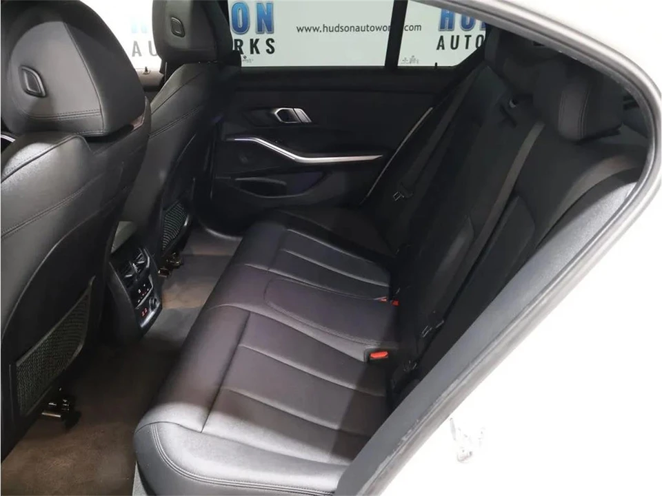 2020 BMW G20 3 Series Sedan - Image 24 of 31