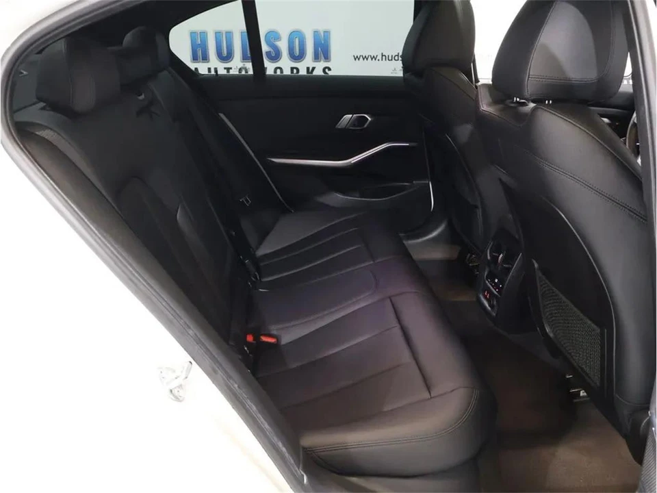 2020 BMW G20 3 Series Sedan - Image 26 of 31