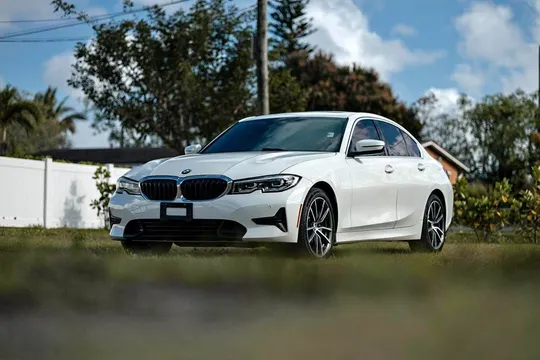 2020 BMW 3 Series 330i Sedan