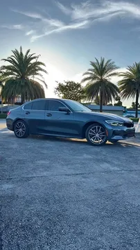 2020 BMW 330i xDrive Editorial