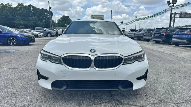 2020 BMW 330i