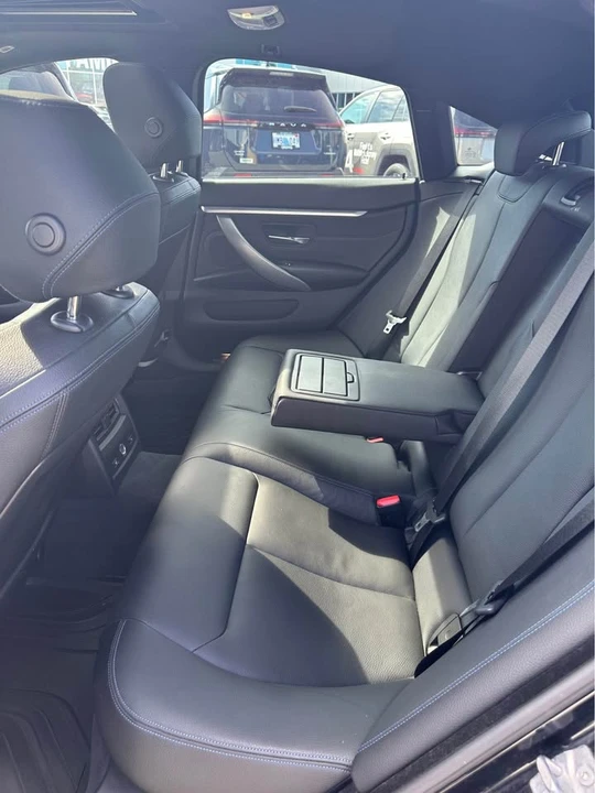2020 BMW 4 Series - Image 8 of 9