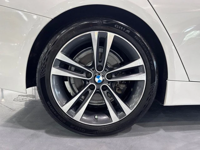 2020 BMW 4 Series - Image 11 of 20