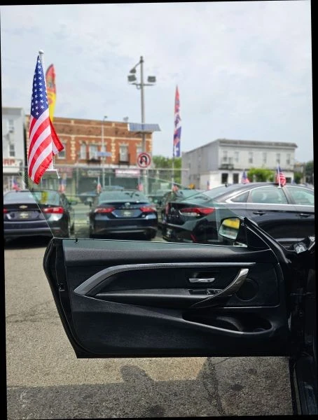 2020 BMW - Image 9 of 12