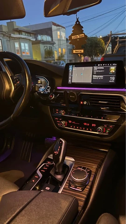 2020 BMW 5 Series - Image 8 of 11