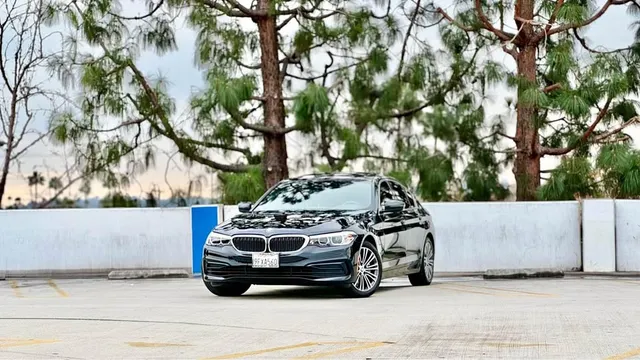 2020 BMW 5 Series 530e iPerformance Sedan 4D
