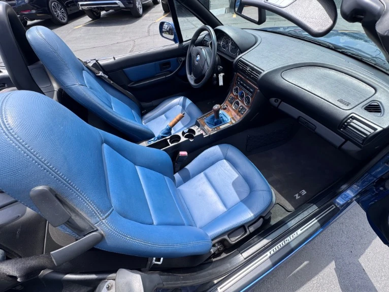 2002 BMW Z3 - Image 13 of 31