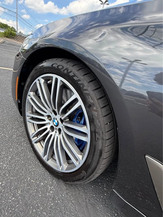 2020 BMW G30 M550i & M550d Sedan - Image 7 of 19