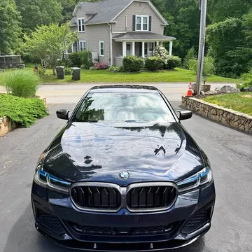 2020 BMW 5 Series M550i xDrive Sedan