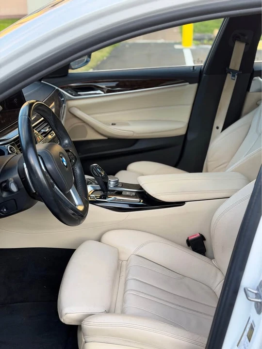 2020 BMW G30 5 Series Sedan - Image 6 of 10